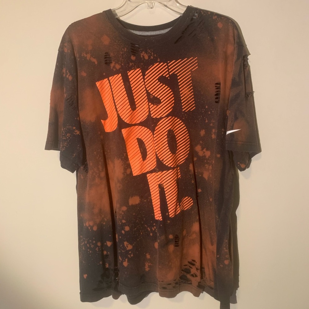 Bleached & Distressed Nike Just Do It T-shirt
